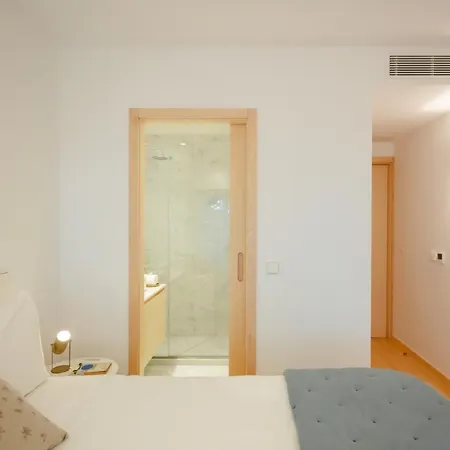 70's Wood House Villa *