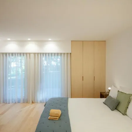 70's Wood House Villa *