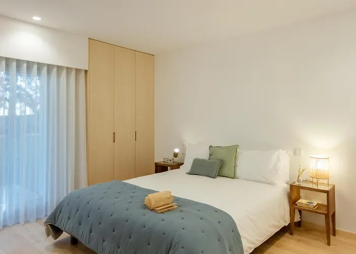 70's Wood House * Maía